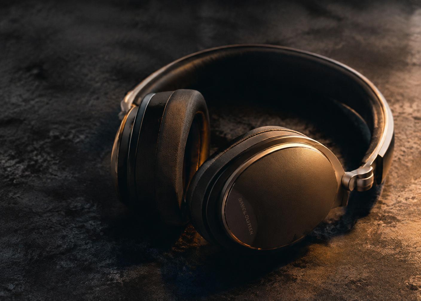 AUDIO